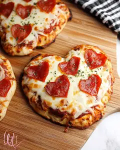 A delicious plate of Valentine’s Holiday Pizza Recipe